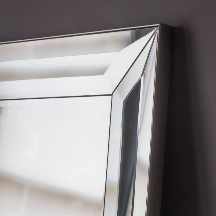 Ghedi Lunaria Leaner Mirror Silver — SantoLusso®
