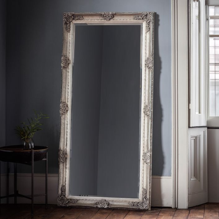 Ghedi Bau Leaner Mirror Silver — SantoLusso®