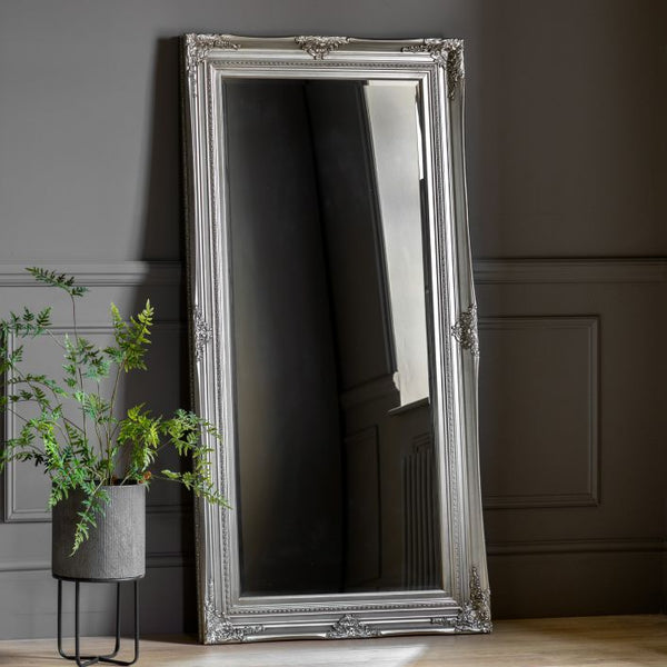 Ghedi Lambrusco Leaner Mirror Antique Silver — SantoLusso®