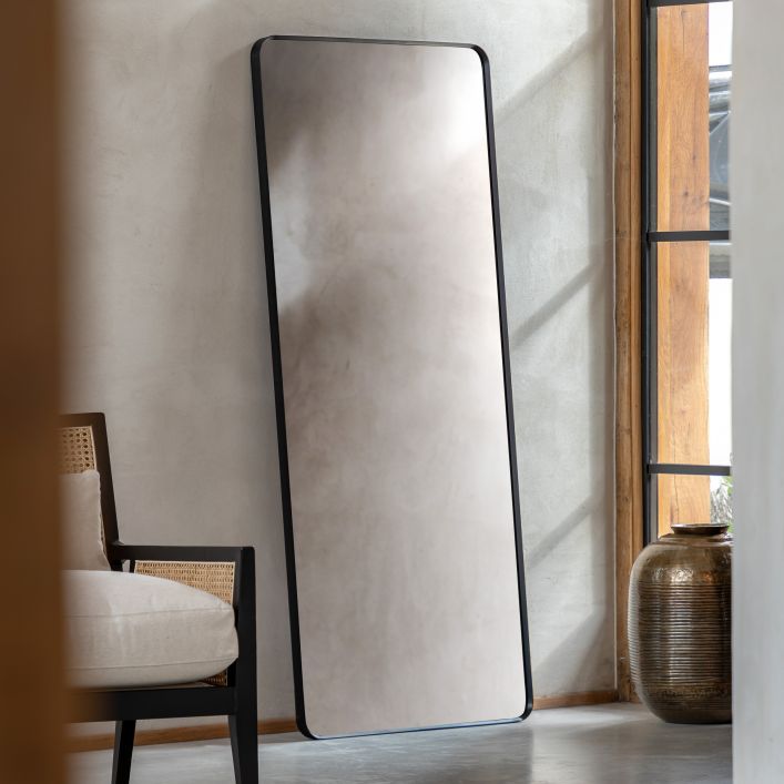 Ghedi Rivagli Leaner Mirror Black — SantoLusso®