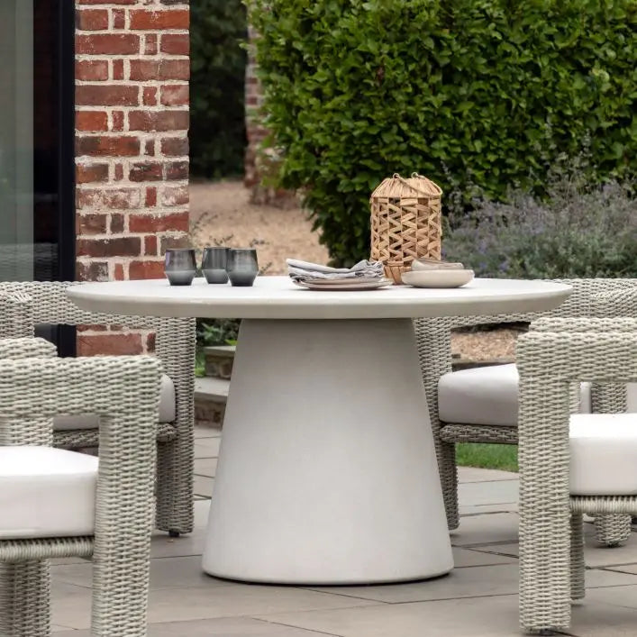 Ghedi Haressa Dining Table — SantoLusso®
