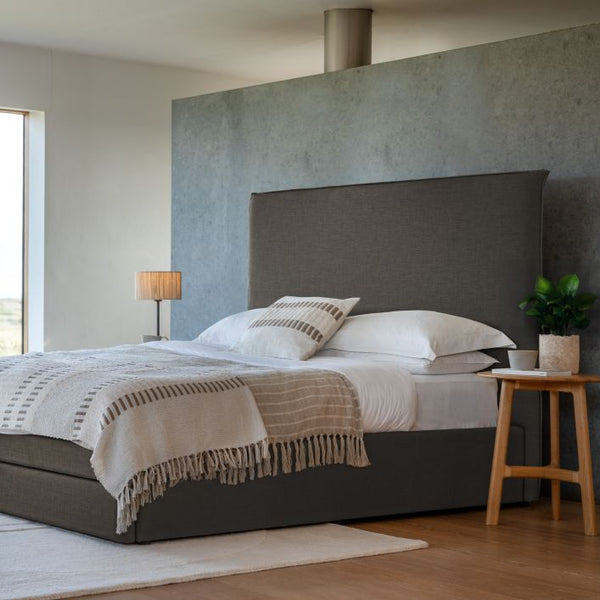 Ghedi Ubarro King Bed Smoke — SantoLusso®