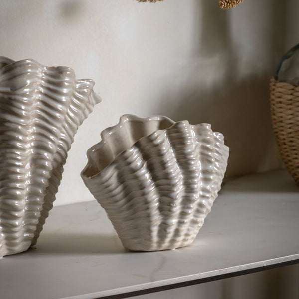 Ghedi Clam Vase Small Reactive White — SantoLusso®