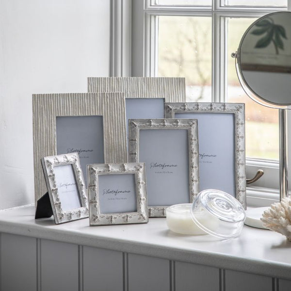 Ghedi Honey Bee Photo Frame 4x6 Antique Grey — SantoLusso®