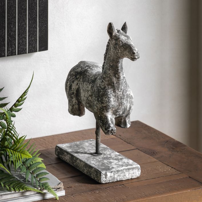 Ghedi Julius Horse Antique White — SantoLusso®