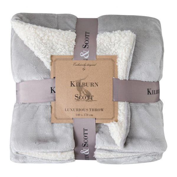 Ghedi Mersa Sherpa Throw Silver — SantoLusso®