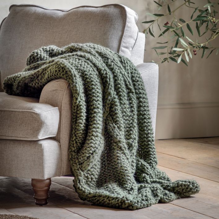Ghedi Taqua Knit Diamond Throw Olive — SantoLusso®