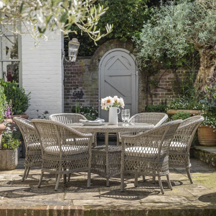 Ghedi Urcio 6 Seater Round Dining Set — SantoLusso®